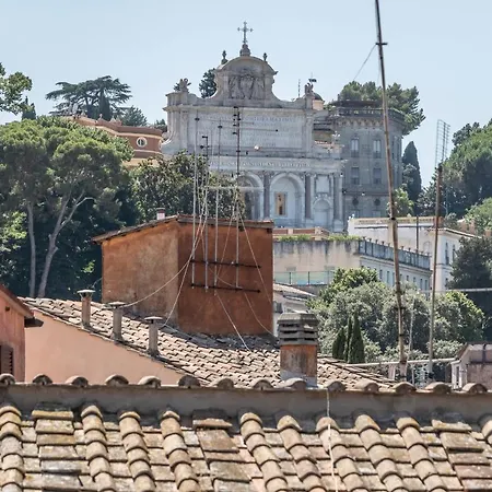 Palazzo Moro Apartment